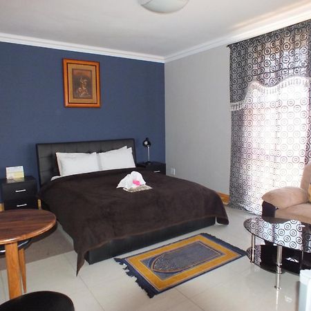 Royal Castle Guest House ويندهوك الغرفة الصورة